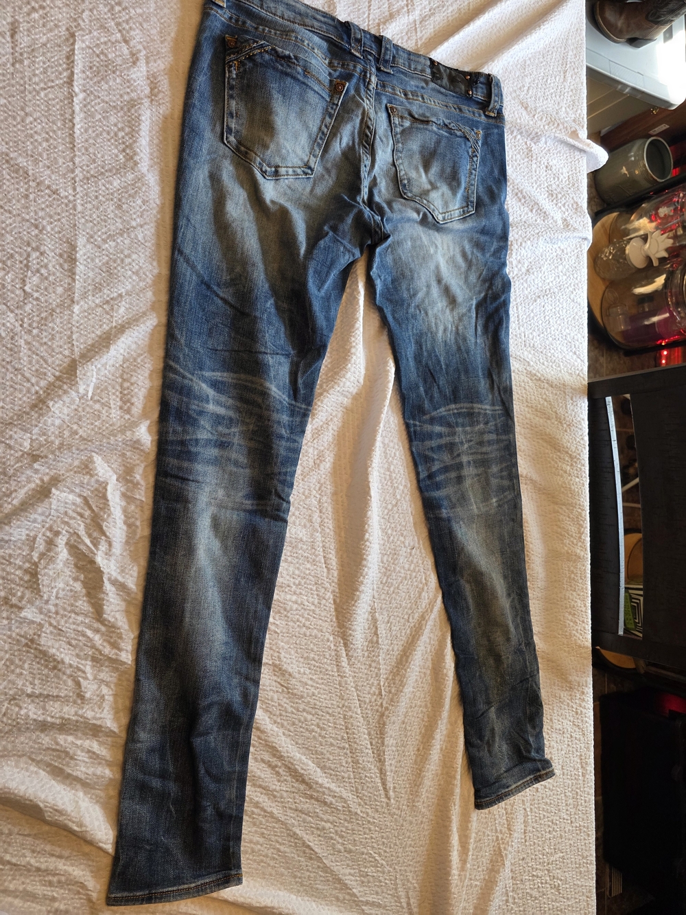Buckle Women's Skinny Jeans in Washed Blue Denim Fit No. 53 Size 28x32